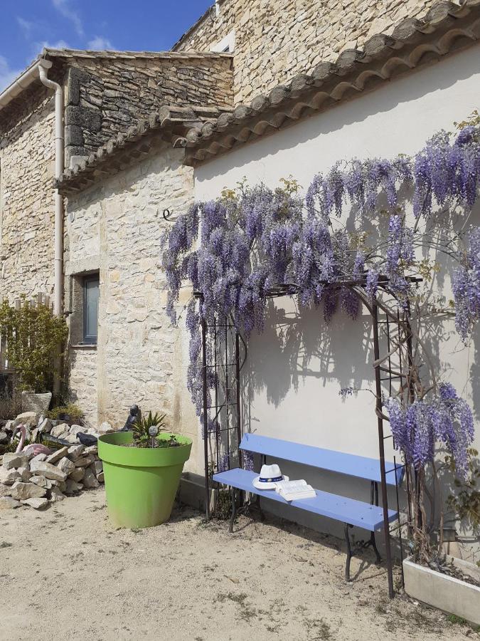 Logis Hotel Restaurant Le Clos Des Capitelles Юшо Экстерьер фото
